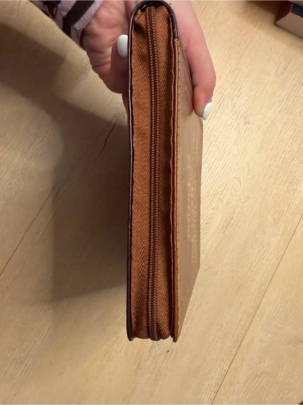 Other elegant brown